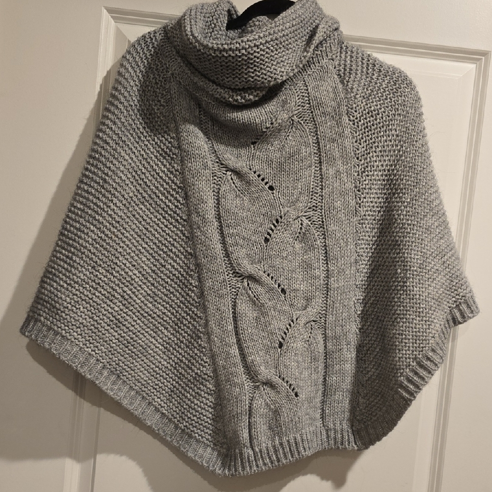 Gray Cable Knit Women's Sweater